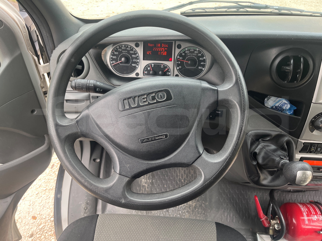 Iveco Daily - Autobus shkollor: foto 3 Iveco Daily - Autobus shkollor: foto 3