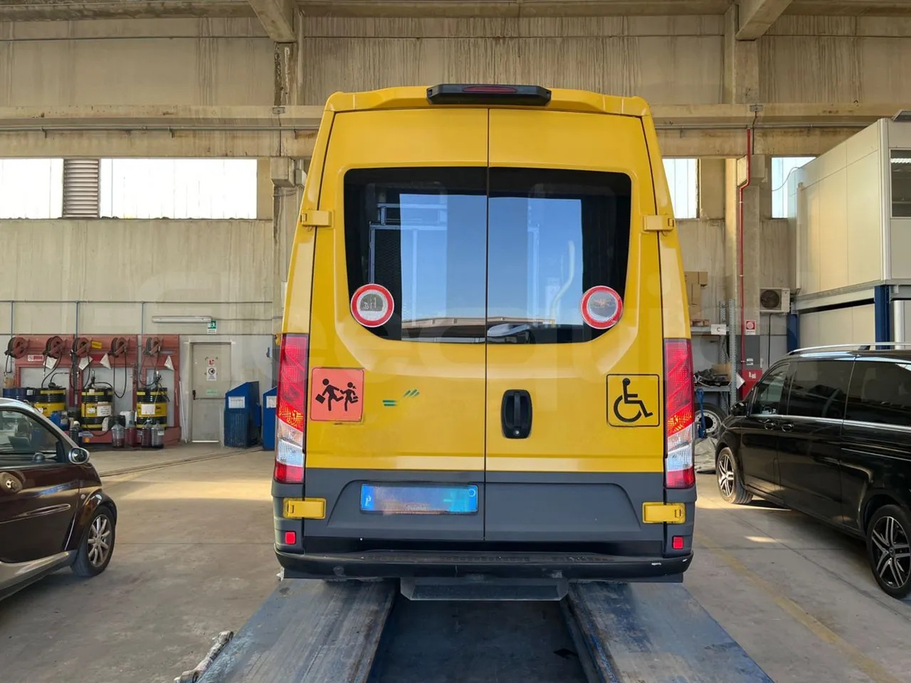 Iveco Daily - Autobus shkollor: foto 5 Iveco Daily - Autobus shkollor: foto 5