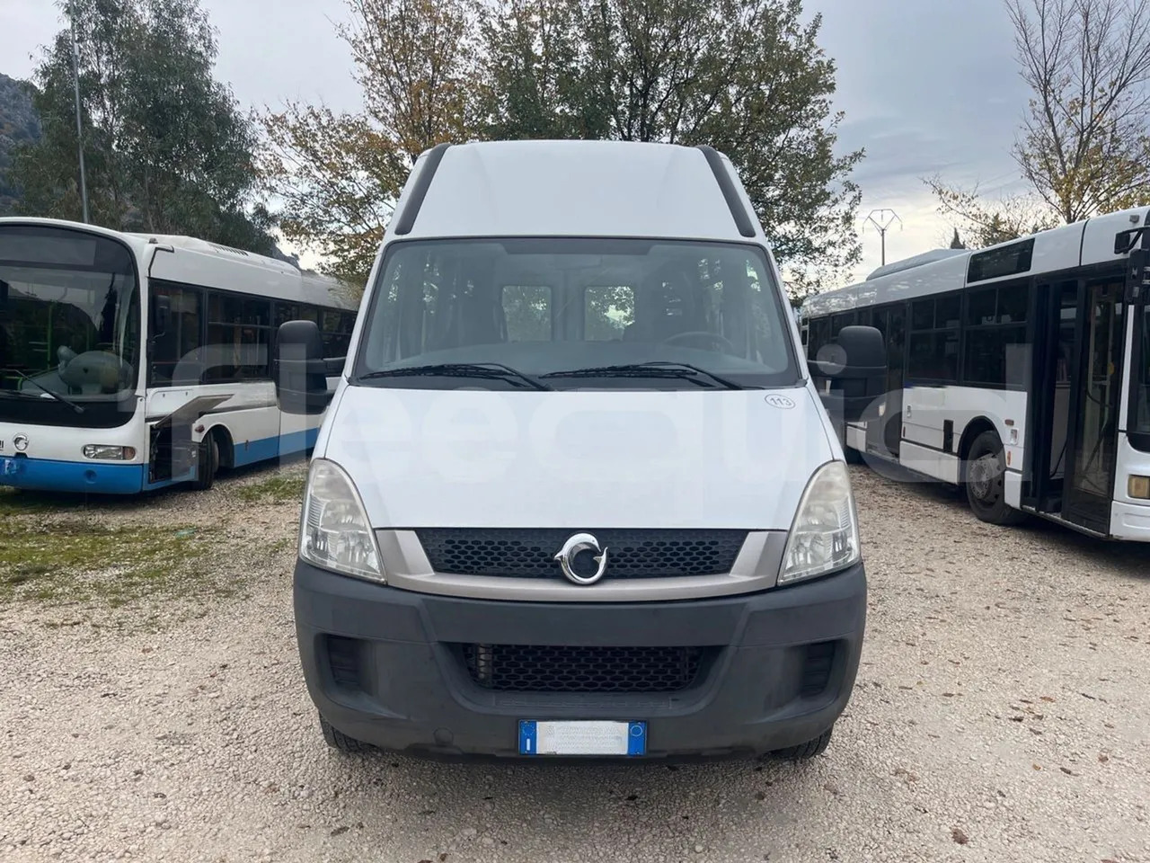Iveco Daily - Autobus shkollor: foto 2 Iveco Daily - Autobus shkollor: foto 2