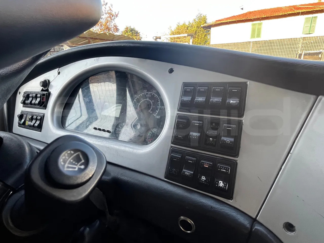 King Long XMQ6900 - Autobus urban: foto 3 King Long XMQ6900 - Autobus urban: foto 3