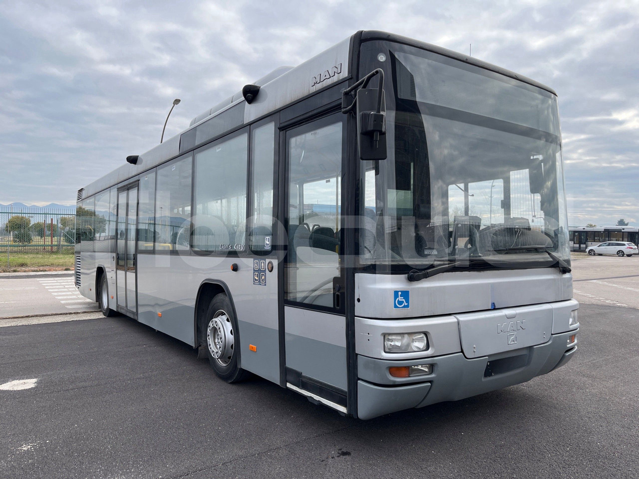 Man Lion's Classic - Autobus suburban: foto 1 Man Lion's Classic - Autobus suburban: foto 1