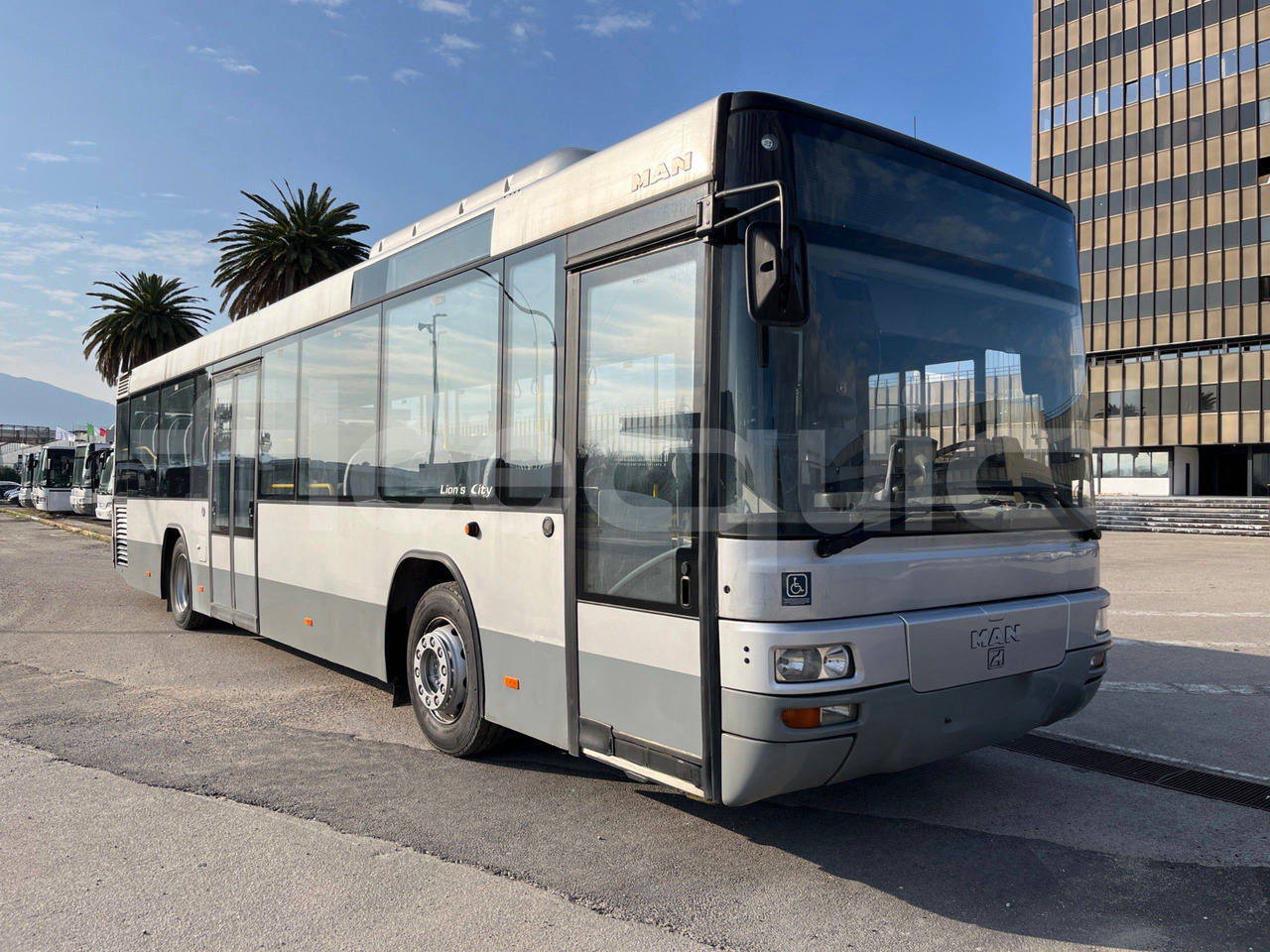 Man Lion's Classic - Autobus suburban: foto 1 Man Lion's Classic - Autobus suburban: foto 1