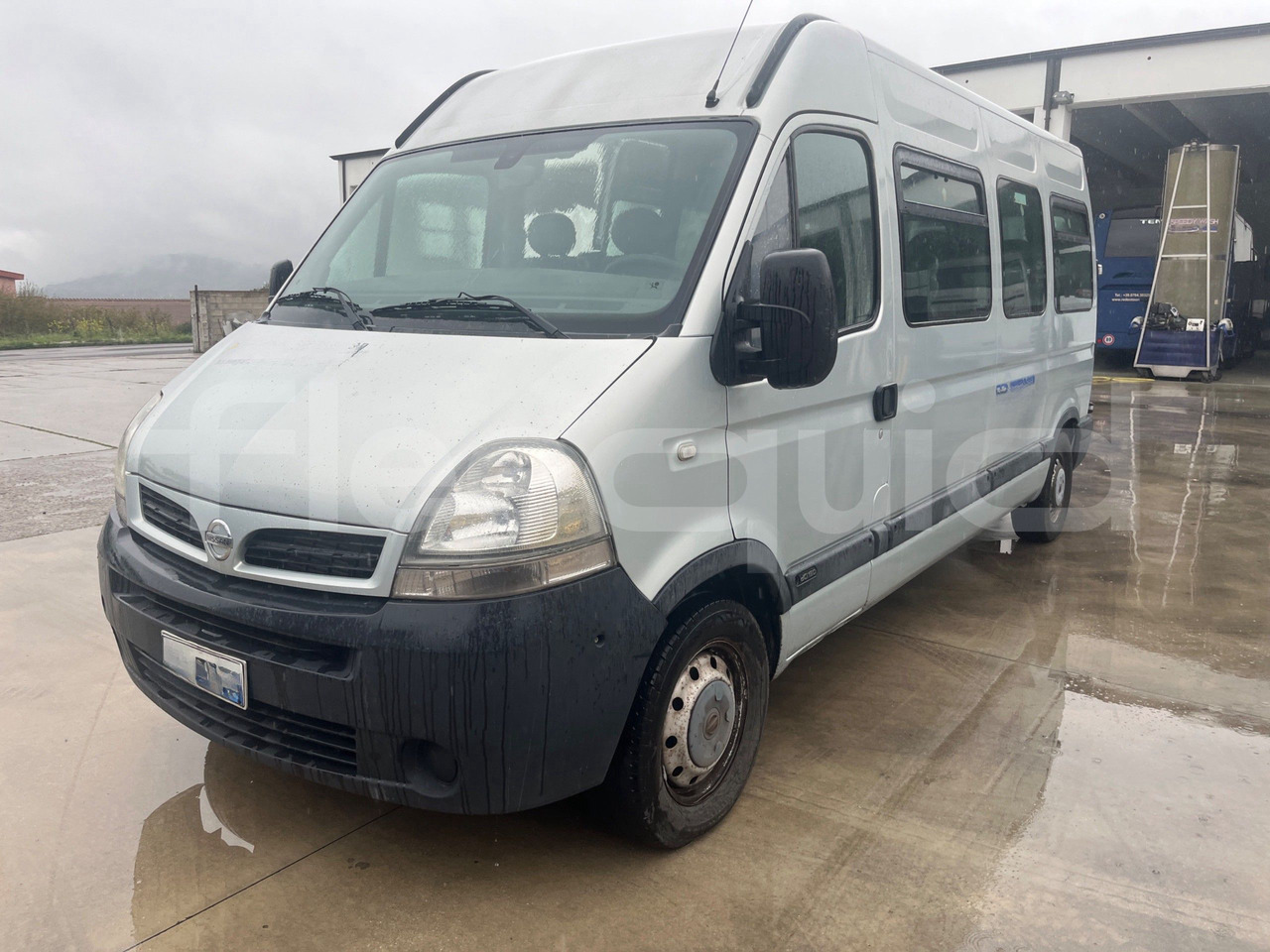 Nissan Interstar - Minibus, Furgon pasagjerësh: foto 3 Nissan Interstar - Minibus, Furgon pasagjerësh: foto 3