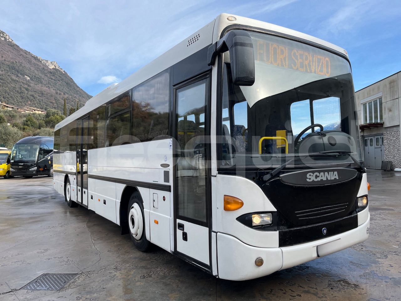 Scania Omniline - Autobus suburban: foto 1 Scania Omniline - Autobus suburban: foto 1