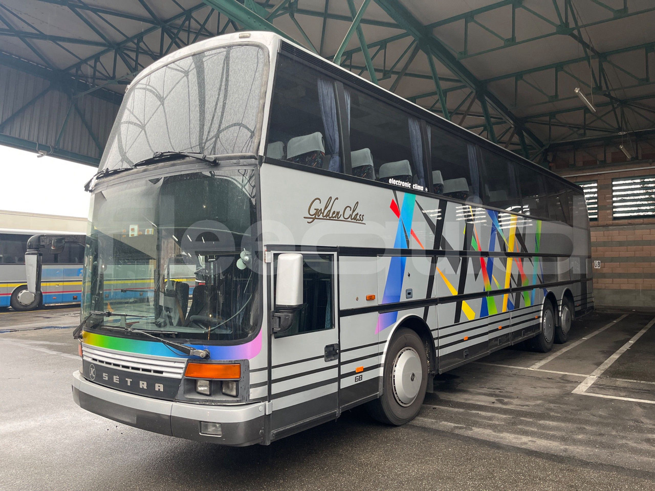 Setra S316 - Autobus me kabinë të dyfishtë: foto 4 Setra S316 - Autobus me kabinë të dyfishtë: foto 4