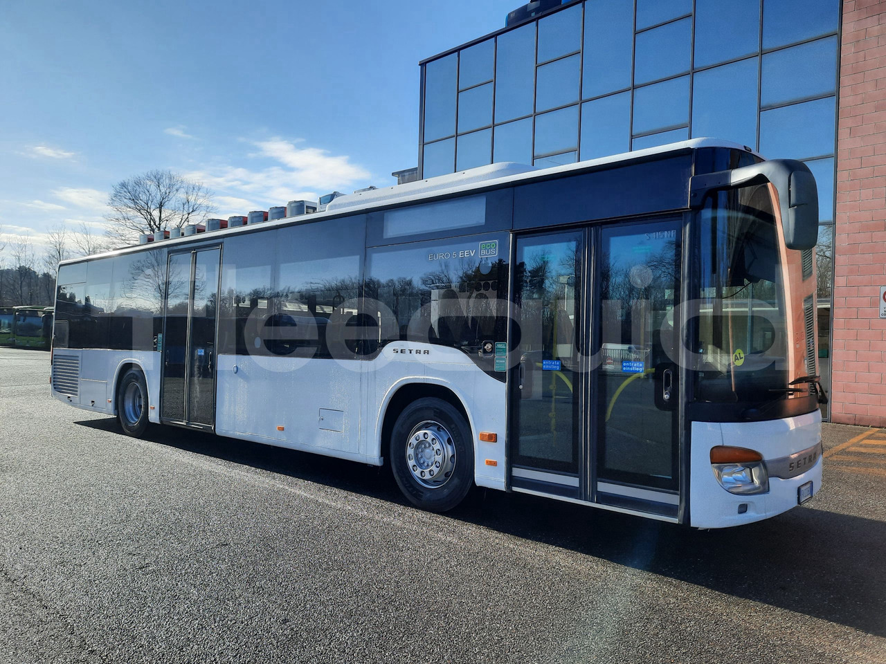 Setra S415 - Autobus suburban: foto 1 Setra S415 - Autobus suburban: foto 1