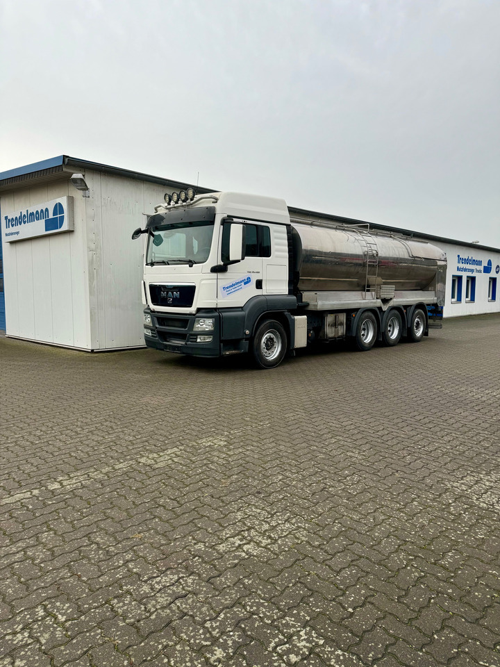 MAN TGS 35.480 8X4-2 TRIDEM Wasser-Tank - Autobot: foto 5 MAN TGS 35.480 8X4-2 TRIDEM Wasser-Tank - Autobot: foto 5