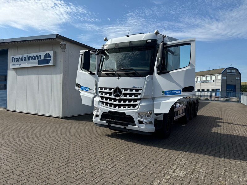 Mercedes-Benz Arocs MP5 3253 8x4 Tridem ARK HIAB 24 to - Kamion vetëngarkues: foto 5 Mercedes-Benz Arocs MP5 3253 8x4 Tridem ARK HIAB 24 to - Kamion vetëngarkues: foto 5