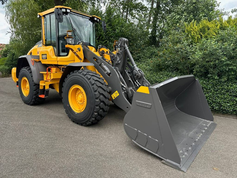 Volvo L 90 H - Fadrom me goma: foto 4 Volvo L 90 H - Fadrom me goma: foto 4