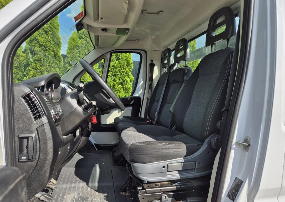 Fiat DUCATO 2.3 150KM MAXI - Kamioncine me karroceri: foto 5 Fiat DUCATO 2.3 150KM MAXI - Kamioncine me karroceri: foto 5