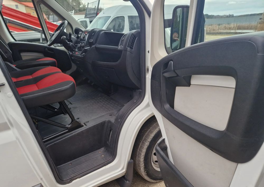 Furgon i vogël Fiat Ducato 2.0 115KM Brygadówka: foto 8 Furgon i vogël Fiat Ducato 2.0 115KM Brygadówka: foto 8