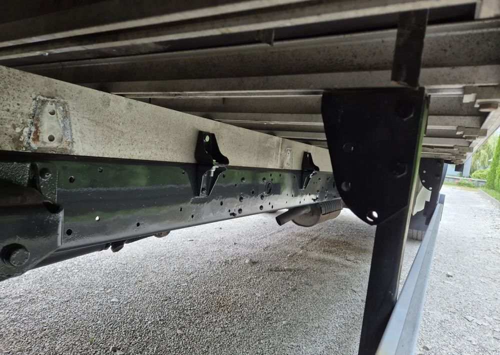 Iveco 65c17 70c17 50c15 3.0 170KM - Kamioncine me karroceri: foto 5 Iveco 65c17 70c17 50c15 3.0 170KM - Kamioncine me karroceri: foto 5