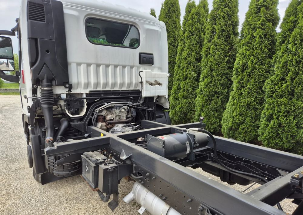 Renault D , D-Gama, 3.0Dxi 150KM Następca Atleon NT500 - Kamioncine vetëshkarkuese: foto 4 Renault D , D-Gama, 3.0Dxi 150KM Następca Atleon NT500 - Kamioncine vetëshkarkuese: foto 4