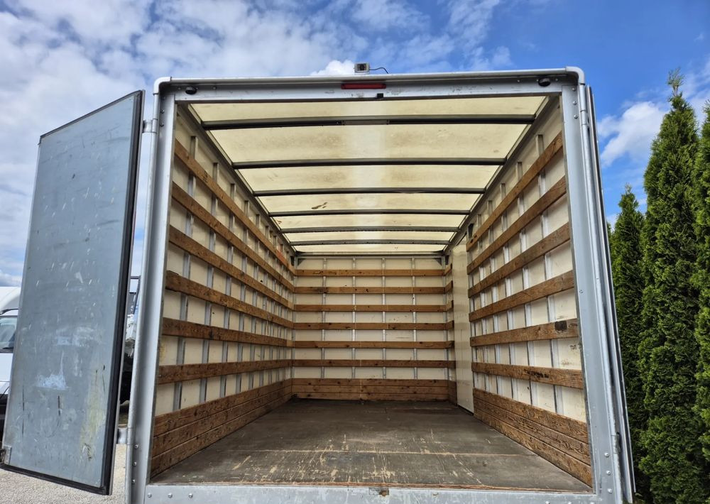 Renault MASTER 2.3 150KM Klima Navi, Kamera - Kamioncine me kontinier: foto 4 Renault MASTER 2.3 150KM Klima Navi, Kamera - Kamioncine me kontinier: foto 4