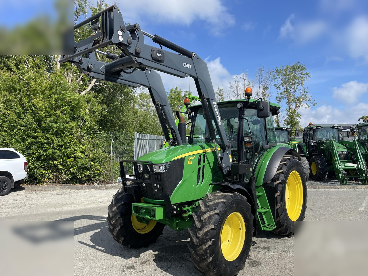 2015 JOHN DEERE 6110RC - Traktor: foto 2 2015 JOHN DEERE 6110RC - Traktor: foto 2