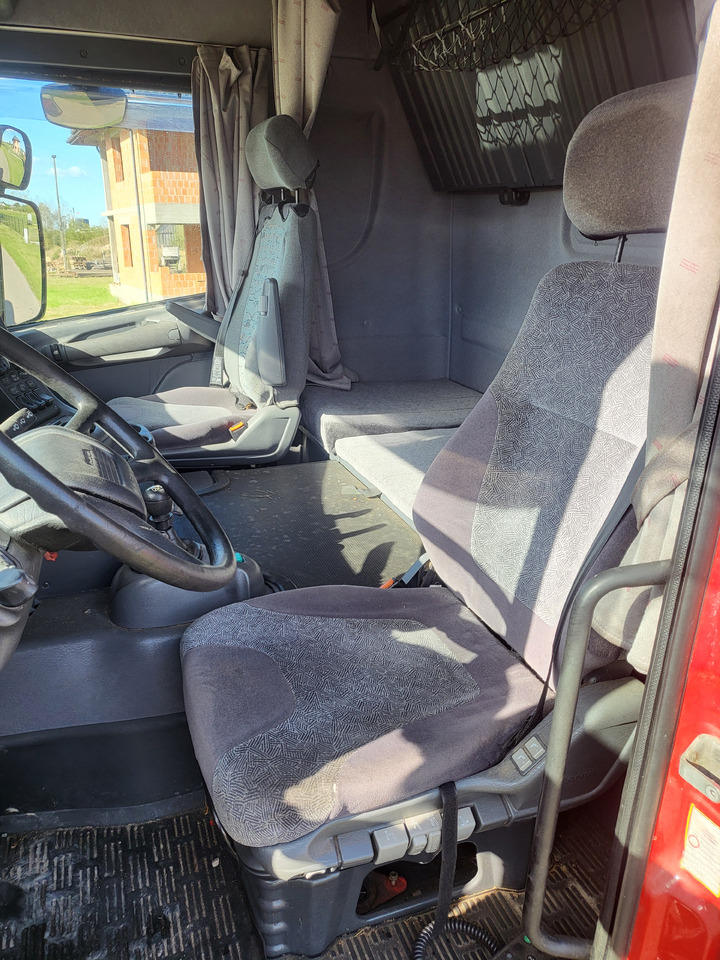 SCANIA 124 - Kamion kabinë-shasi: foto 5 SCANIA 124 - Kamion kabinë-shasi: foto 5