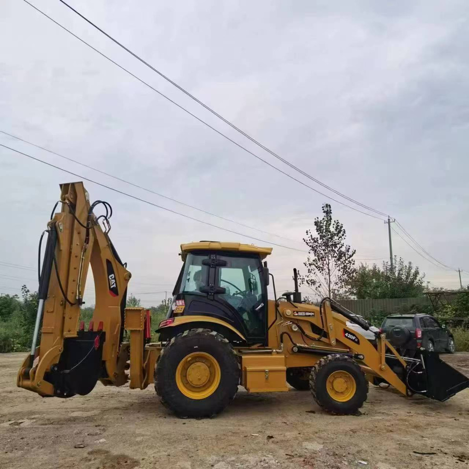 CATERPILLAR 420F backhoe loader stock new low hour jcb TLB - Fadromë me shkarkim nga prapa: foto 3 CATERPILLAR 420F backhoe loader stock new low hour jcb TLB - Fadromë me shkarkim nga prapa: foto 3
