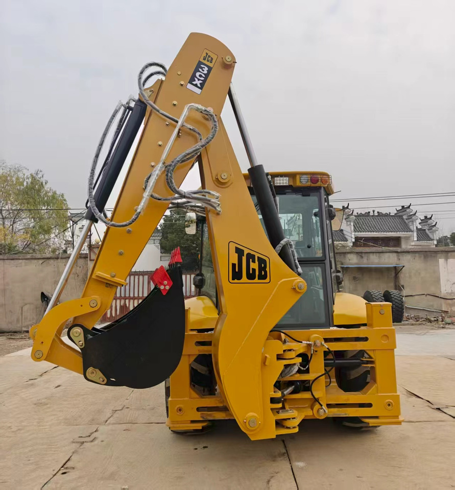 JCB 3CX backhoe loader original stock new tlb - Fadromë me shkarkim nga prapa: foto 5 JCB 3CX backhoe loader original stock new tlb - Fadromë me shkarkim nga prapa: foto 5