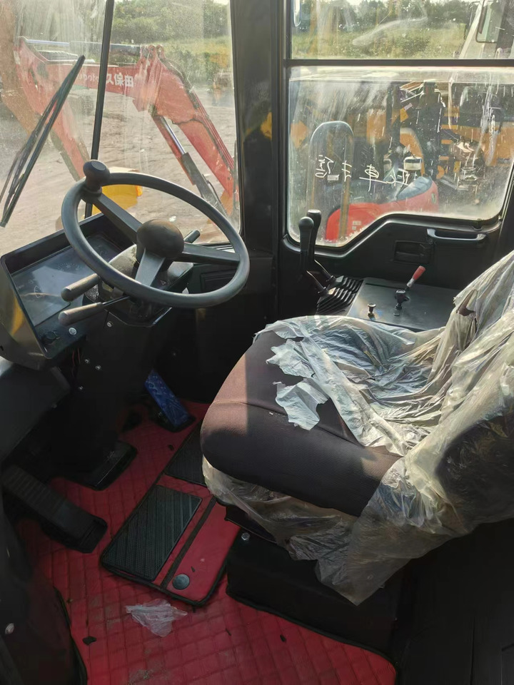 KOMATSU wa380 Low hours, direct supply from the source, lower prices - Fadrom me goma: foto 4 KOMATSU wa380 Low hours, direct supply from the source, lower prices - Fadrom me goma: foto 4