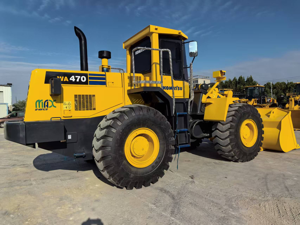 KOMATSU wa470 - Fadrom me goma: foto 2 KOMATSU wa470 - Fadrom me goma: foto 2