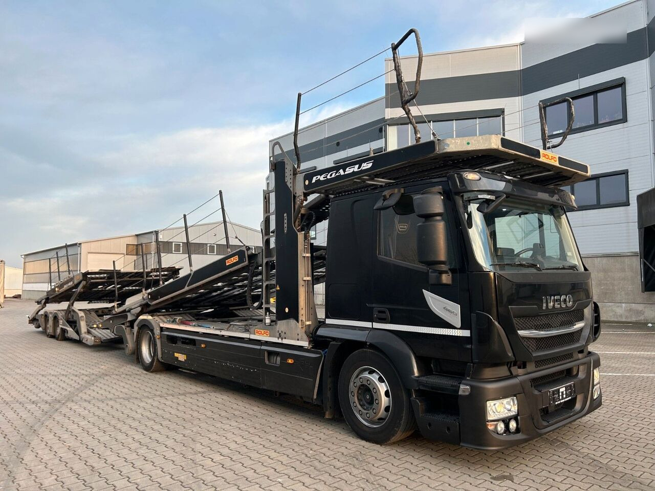 IVECO Stralis 460 - Autotransportues: foto 4 IVECO Stralis 460 - Autotransportues: foto 4