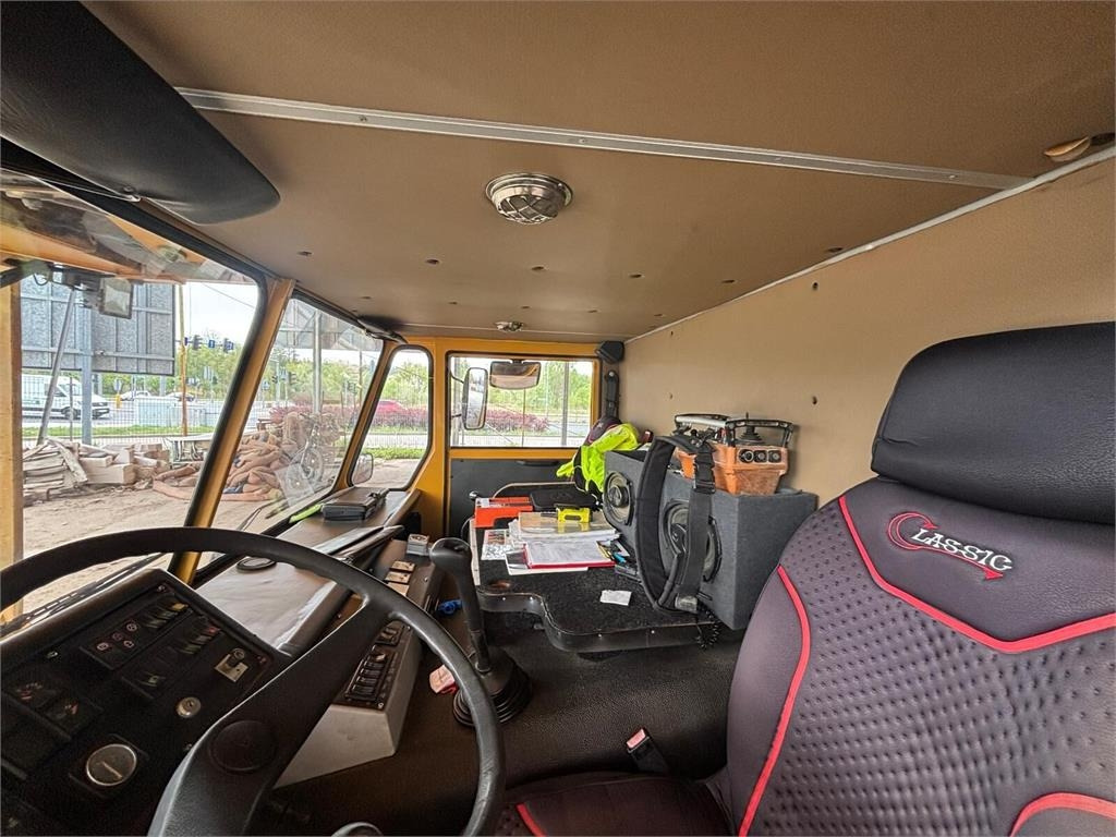 Spierings SK-365 AT-3 (400V + diesel) - Vinç me ngritje të shpejtë: foto 4 Spierings SK-365 AT-3 (400V + diesel) - Vinç me ngritje të shpejtë: foto 4