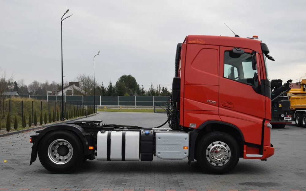 Volvo FH500 / NISKA KABINA / HYDRAULIKA / EURO 6 / ACC / LEDY / ALUFELGI / SERWISOWANY / SPROWADZONY - Gjysmë-kamion: foto 4 Volvo FH500 / NISKA KABINA / HYDRAULIKA / EURO 6 / ACC / LEDY / ALUFELGI / SERWISOWANY / SPROWADZONY - Gjysmë-kamion: foto 4