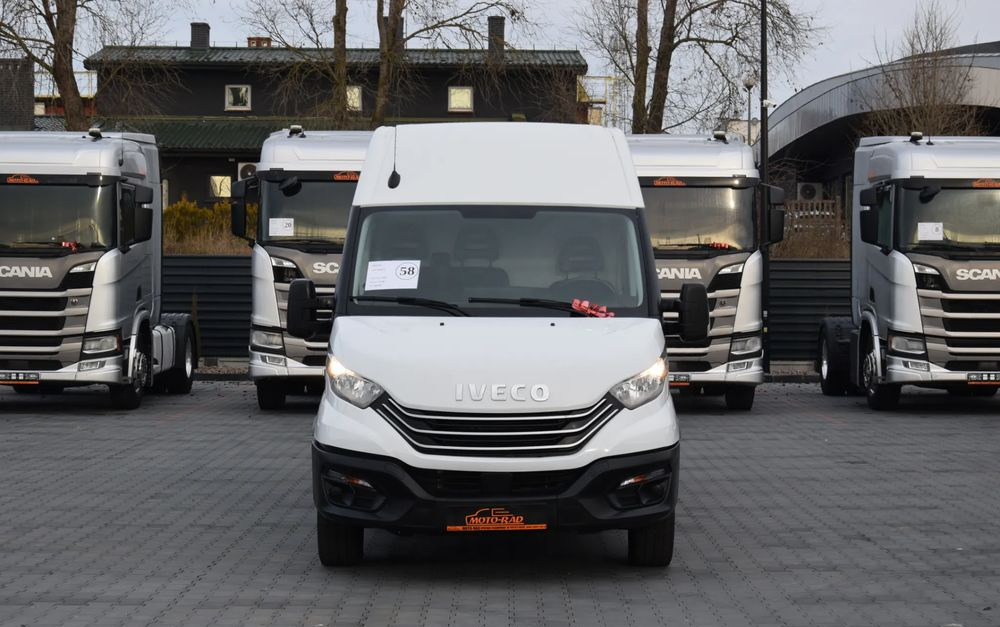 Iveco DAILY MAXI 35S14 / 2.3 - 140 KM / AUTOMAT HI-MATIC / NOWY MODEL / 3 OSOBY / DOSTAWCZE / BLASZAK / KAMERA COFANIA / TEMPOMAT / KLIMA / 2022 / SERWISOWANY / SPROWADZONY Z NIEMIEC - Furgon: foto 2 Iveco DAILY MAXI 35S14 / 2.3 - 140 KM / AUTOMAT HI-MATIC / NOWY MODEL / 3 OSOBY / DOSTAWCZE / BLASZAK / KAMERA COFANIA / TEMPOMAT / KLIMA / 2022 / SERWISOWANY / SPROWADZONY Z NIEMIEC - Furgon: foto 2