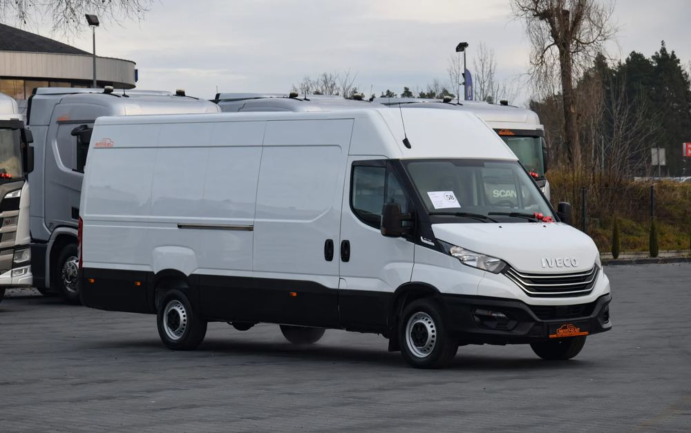 Iveco DAILY MAXI 35S14 / 2.3 - 140 KM / AUTOMAT HI-MATIC / NOWY MODEL / 3 OSOBY / DOSTAWCZE / BLASZAK / KAMERA COFANIA / TEMPOMAT / KLIMA / 2022 / SERWISOWANY / SPROWADZONY Z NIEMIEC - Furgon: foto 3 Iveco DAILY MAXI 35S14 / 2.3 - 140 KM / AUTOMAT HI-MATIC / NOWY MODEL / 3 OSOBY / DOSTAWCZE / BLASZAK / KAMERA COFANIA / TEMPOMAT / KLIMA / 2022 / SERWISOWANY / SPROWADZONY Z NIEMIEC - Furgon: foto 3