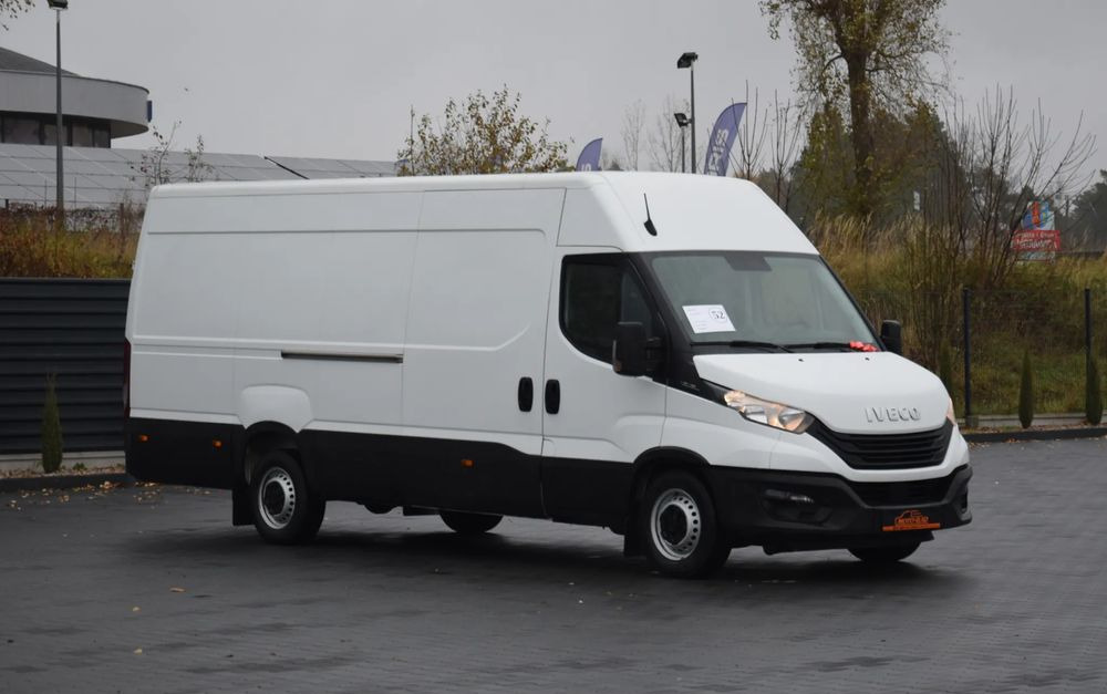 Iveco DAILY MAXI 35S16 / 2.3 - 160 KM / NOWY MODEL / 3 OSOBY / DOSTAWCZE / BLASZAK / KLIMA / CZUJNIKI COFANIA / TRYB CITY-ECO / 2023 / SERWISOWANY / SPROWADZONY Z NIEMIEC - Furgon: foto 3 Iveco DAILY MAXI 35S16 / 2.3 - 160 KM / NOWY MODEL / 3 OSOBY / DOSTAWCZE / BLASZAK / KLIMA / CZUJNIKI COFANIA / TRYB CITY-ECO / 2023 / SERWISOWANY / SPROWADZONY Z NIEMIEC - Furgon: foto 3