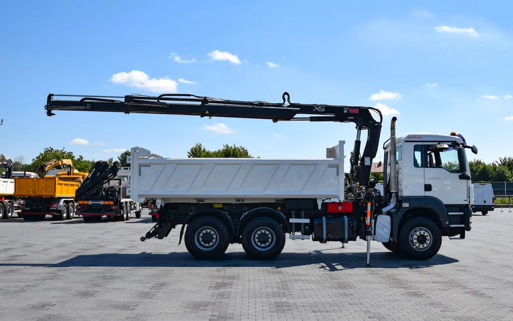 MAN TGS 33.360 / 6x4 / HDS HIAB 122 E-2 HIDUO / STEROWANIE RADIOWE / WYWROTKA / HYDROBURTA / AUTOMAT / KLIMA / TEMPOMAT / KAMERA COFANIA / SPROWADZONY - Kamion vetëshkarkues: foto 4 MAN TGS 33.360 / 6x4 / HDS HIAB 122 E-2 HIDUO / STEROWANIE RADIOWE / WYWROTKA / HYDROBURTA / AUTOMAT / KLIMA / TEMPOMAT / KAMERA COFANIA / SPROWADZONY - Kamion vetëshkarkues: foto 4
