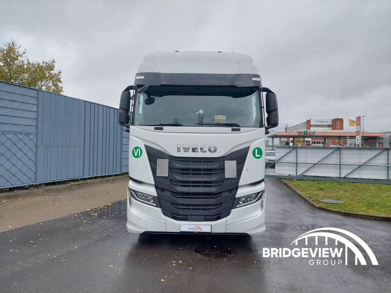 Iveco S-Way 460 - Gjysmë-kamion: foto 3 Iveco S-Way 460 - Gjysmë-kamion: foto 3