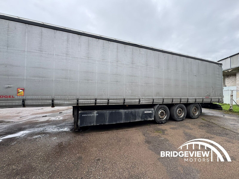 Kögel S 24 - Gjysmë rimorkio me tendë: foto 5 Kögel S 24 - Gjysmë rimorkio me tendë: foto 5