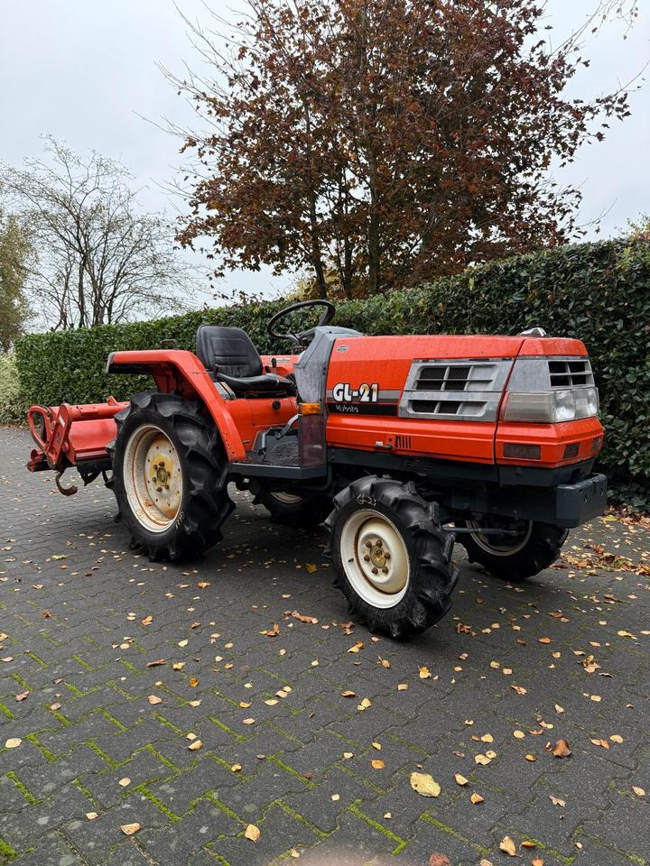 Kleintraktor Kubota GL-21 - Minitraktor: foto 2 Kleintraktor Kubota GL-21 - Minitraktor: foto 2