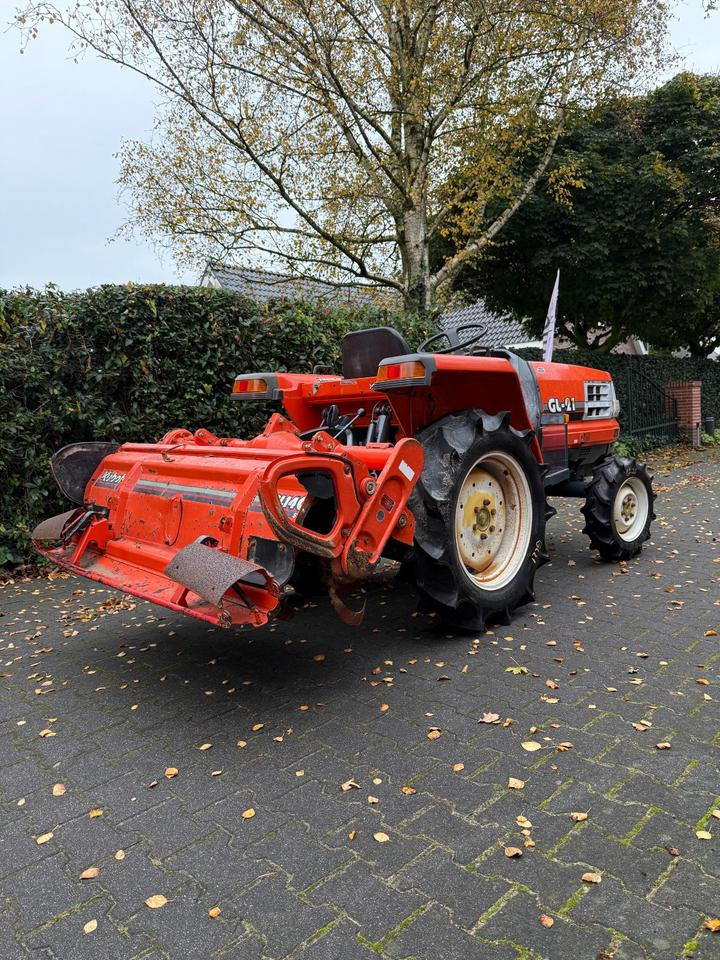 Kleintraktor Kubota GL-21 - Minitraktor: foto 3 Kleintraktor Kubota GL-21 - Minitraktor: foto 3