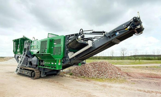 MCCLOSKEY J40v2 - Gurëthyesi: foto 1 MCCLOSKEY J40v2 - Gurëthyesi: foto 1