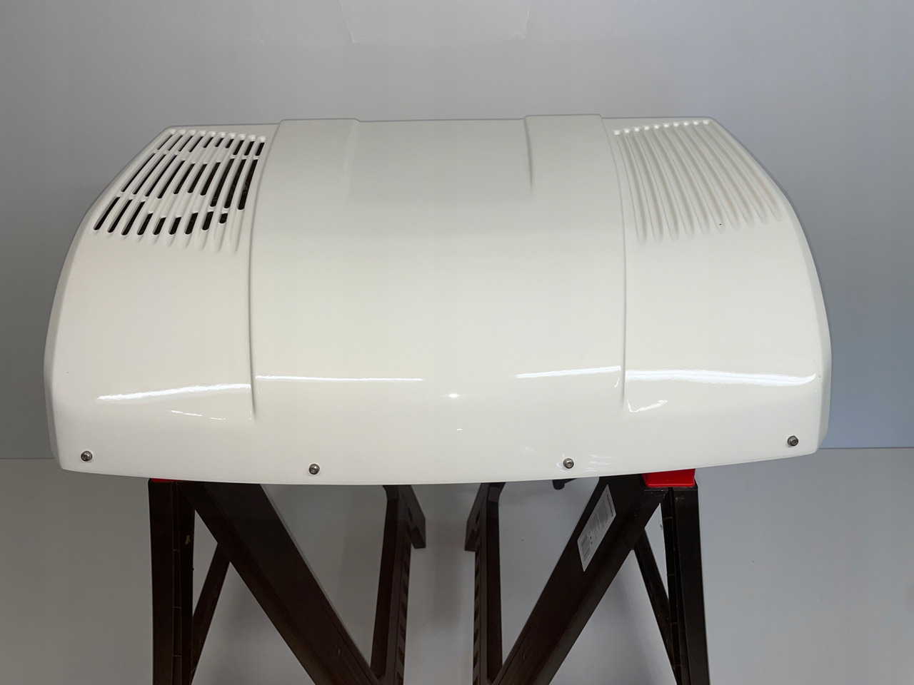 KLIMATYZACJA MAN SCANIA WAECO RT880 RT 880 - Kompresor A/C për Kamioni: foto 1 KLIMATYZACJA MAN SCANIA WAECO RT880 RT 880 - Kompresor A/C për Kamioni: foto 1