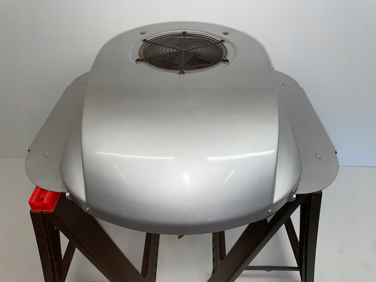 KLIMATYZACJA POSTOJOWA WAECO CA800 MAN SCANIA VOLVO DAF CA-0800-DC - Kompresor A/C për Kamioni: foto 1 KLIMATYZACJA POSTOJOWA WAECO CA800 MAN SCANIA VOLVO DAF CA-0800-DC - Kompresor A/C për Kamioni: foto 1