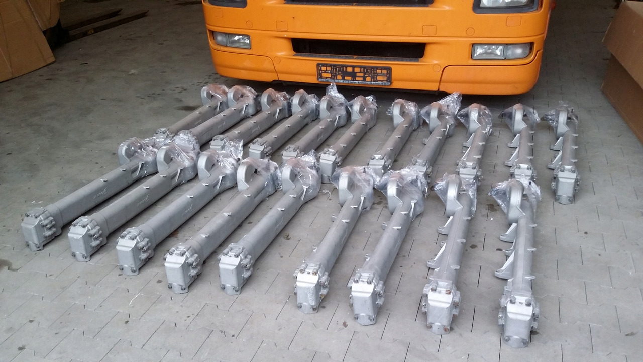 MAN F2000 TGA EGR TGX RECYRKULATOR D20,D26,D28 - Ftohës EGR për Kamioni: foto 4 MAN F2000 TGA EGR TGX RECYRKULATOR D20,D26,D28 - Ftohës EGR për Kamioni: foto 4