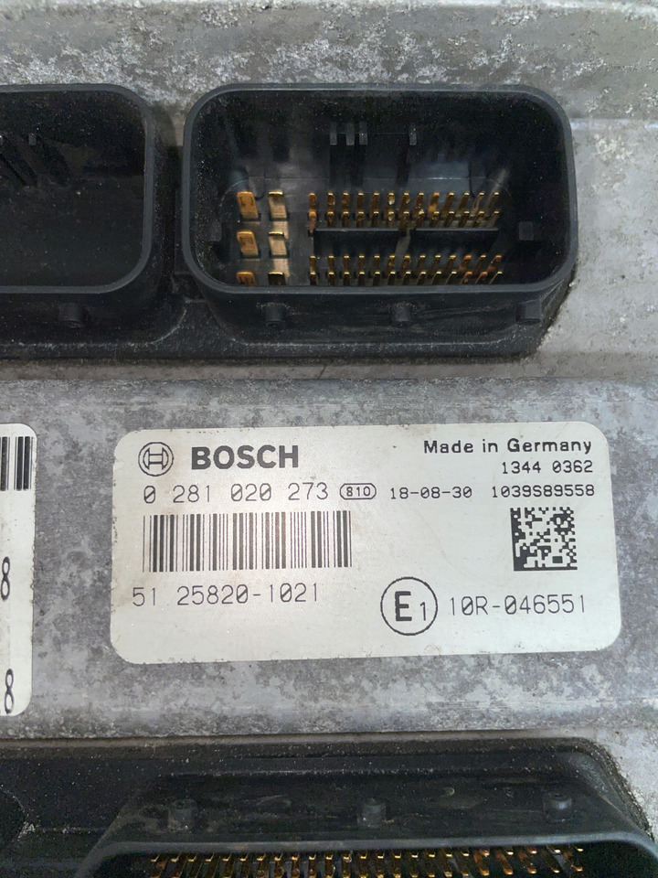 MAN TGX TGS E6 STEROWNIK KOMPUTER SILNIKA EDC 0281020273 - ECU për Kamioni: foto 2 MAN TGX TGS E6 STEROWNIK KOMPUTER SILNIKA EDC 0281020273 - ECU për Kamioni: foto 2