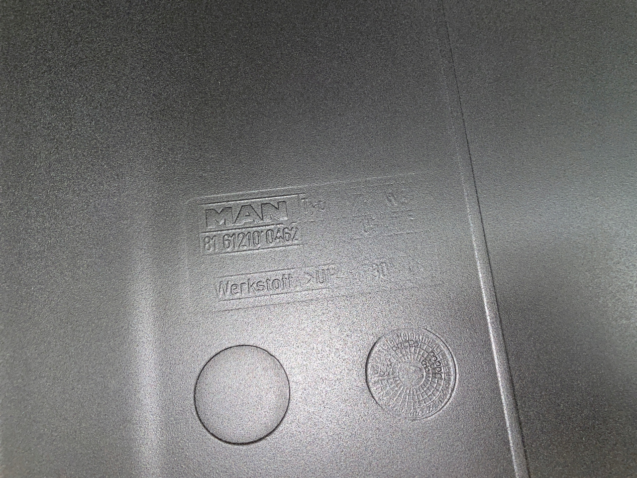 PRZEDNI BŁOTNIK MAN TGA TGX E6 81612100462 - Trupi dhe të jashtme për Kamioni: foto 5 PRZEDNI BŁOTNIK MAN TGA TGX E6 81612100462 - Trupi dhe të jashtme për Kamioni: foto 5
