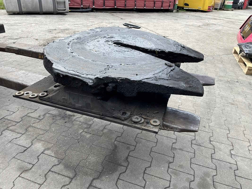 SIODŁO JOST MAN TGX TGS TGS 185 MM ZACZEP HAK - Bashkues i rrotës së pestë për Kamioni: foto 1 SIODŁO JOST MAN TGX TGS TGS 185 MM ZACZEP HAK - Bashkues i rrotës së pestë për Kamioni: foto 1