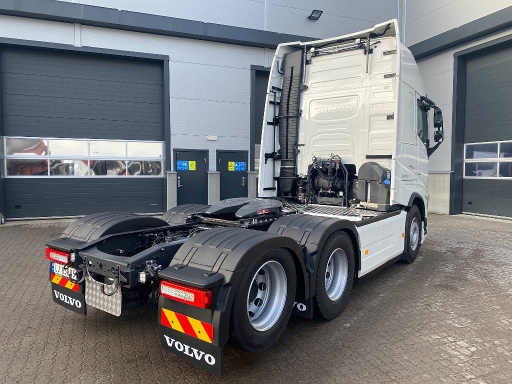 Volvo FH 540 - Gjysmë-kamion: foto 4 Volvo FH 540 - Gjysmë-kamion: foto 4