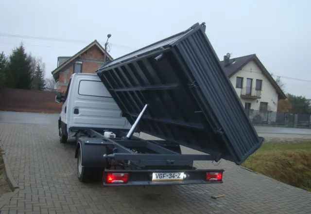 Iveco DAILY 50 C 17 3.0TDI WYWROTKA 4.70M 3.5T KLIMATRONIK - Kamioncine vetëshkarkuese: foto 5 Iveco DAILY 50 C 17 3.0TDI WYWROTKA 4.70M 3.5T KLIMATRONIK - Kamioncine vetëshkarkuese: foto 5