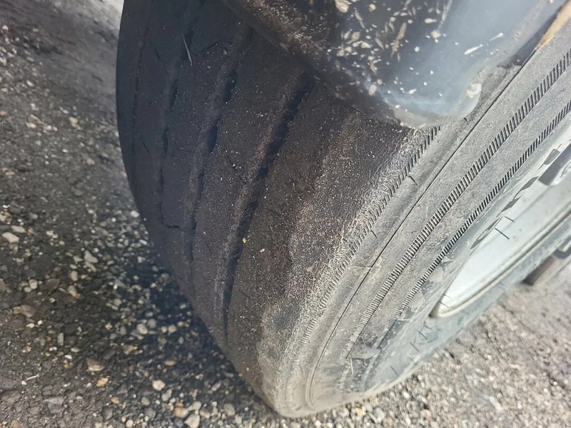 D-Tec CT-60-05D - Transportjer kontejnerësh/ Gjysmë rimorkio me karroceri të çmontueshme: foto 3 D-Tec CT-60-05D - Transportjer kontejnerësh/ Gjysmë rimorkio me karroceri të çmontueshme: foto 3