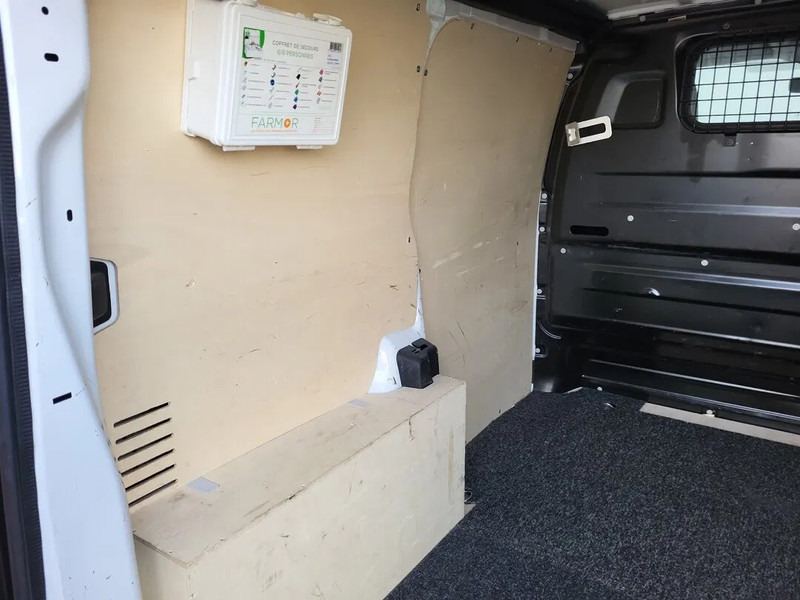 Peugeot e-Expert e-Expert L1H1 - Furgon i vogël: foto 4 Peugeot e-Expert e-Expert L1H1 - Furgon i vogël: foto 4