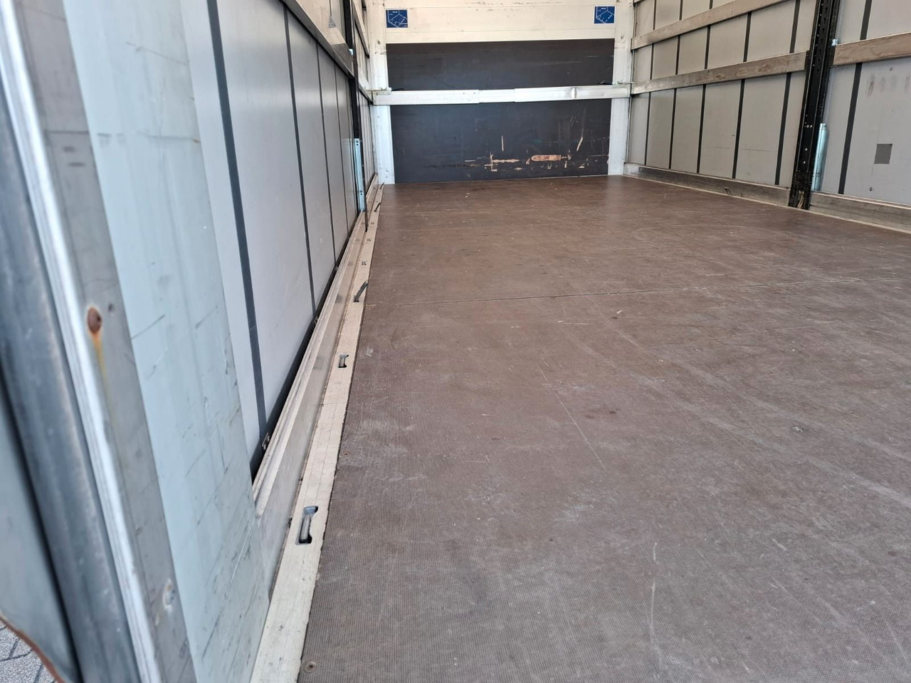 Iveco 72-210P/A8,Luft,HiMatic,LBW,Schiebepl., - Kamioncine me tendë: foto 5 Iveco 72-210P/A8,Luft,HiMatic,LBW,Schiebepl., - Kamioncine me tendë: foto 5
