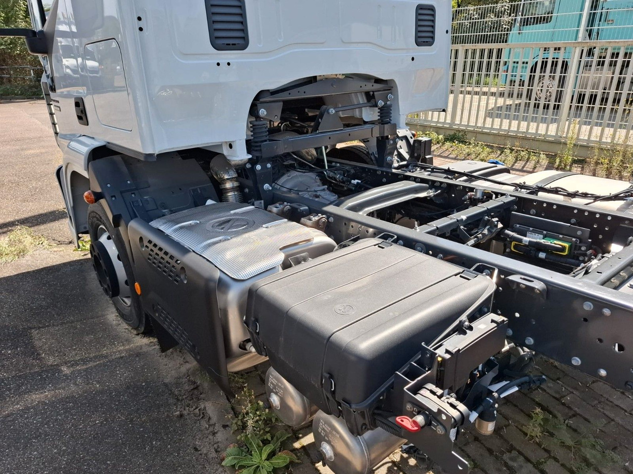 Iveco ML 140-280 FFH, Fahrgestell, Luft, Klima, ... - Kamion kabinë-shasi: foto 4 Iveco ML 140-280 FFH, Fahrgestell, Luft, Klima, ... - Kamion kabinë-shasi: foto 4