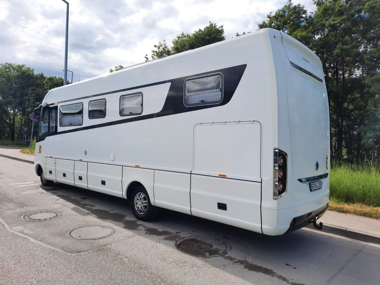 Niesmann + Bischoff Flair 920 LE, Goldschmitt, Mwst. ausweisbar,.. - Kamper i integruar: foto 2 Niesmann + Bischoff Flair 920 LE, Goldschmitt, Mwst. ausweisbar,.. - Kamper i integruar: foto 2