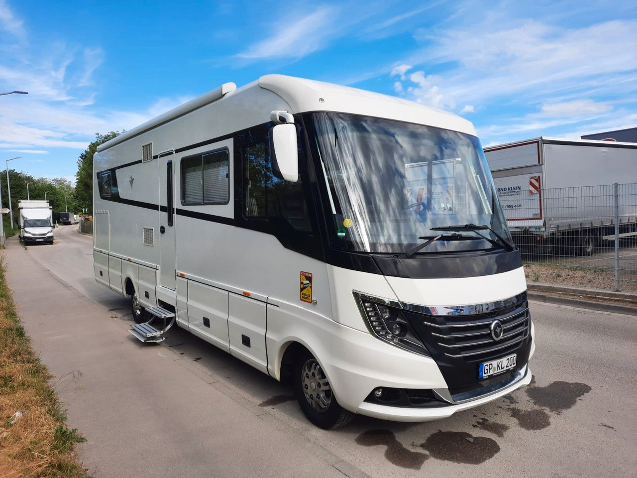 Niesmann + Bischoff Flair 920 LE, Goldschmitt, Mwst. ausweisbar,.. - Kamper i integruar: foto 1 Niesmann + Bischoff Flair 920 LE, Goldschmitt, Mwst. ausweisbar,.. - Kamper i integruar: foto 1